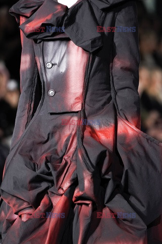 Yohji Yamamoto Details