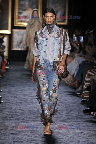 Etro LB