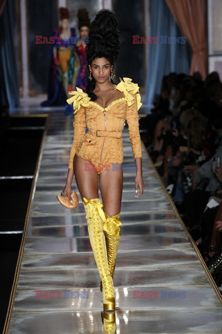 Moschino LB