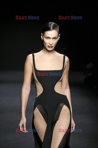 Mugler