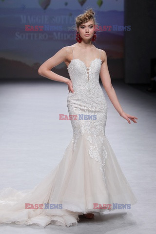 Barcelona, Maggie Sottero