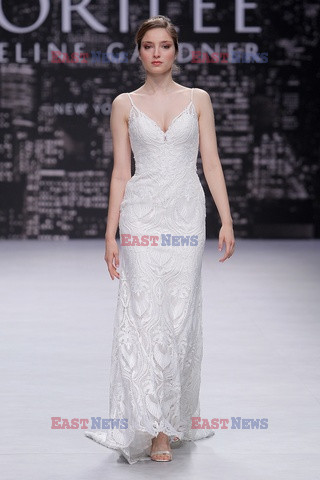 Barcelona, Mori Lee