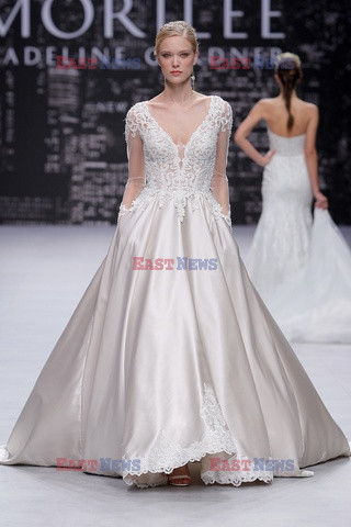 Barcelona, Mori Lee