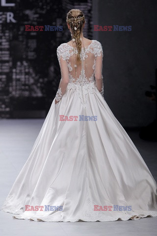 Barcelona, Mori Lee