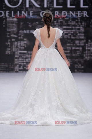 Barcelona, Mori Lee