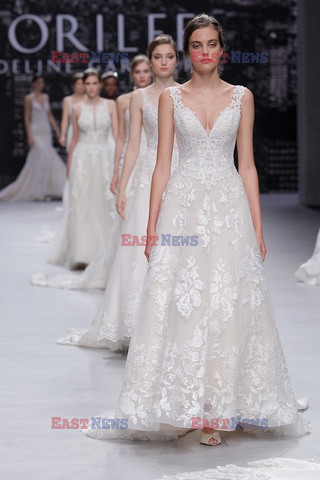 Barcelona, Mori Lee