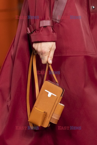 Hermes detail