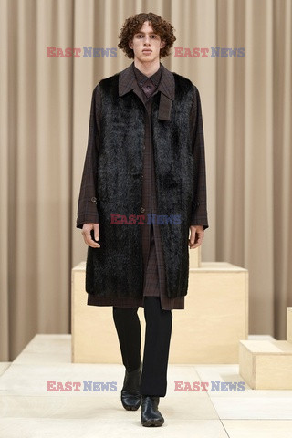 Burberry men LB