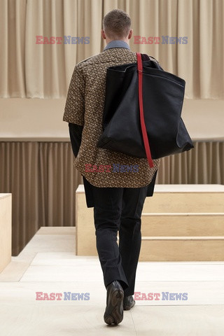 Burberry men LB