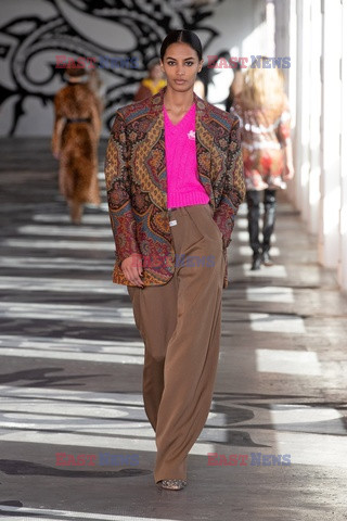 Etro LB