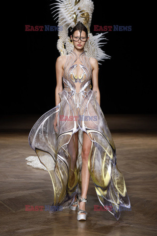 Iris Van Herpen LB