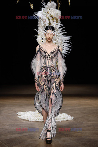 Iris Van Herpen LB