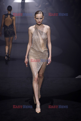 Julien MacDonald LB