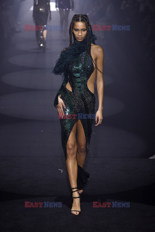 Julien MacDonald LB