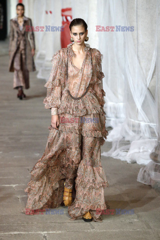 Etro LB