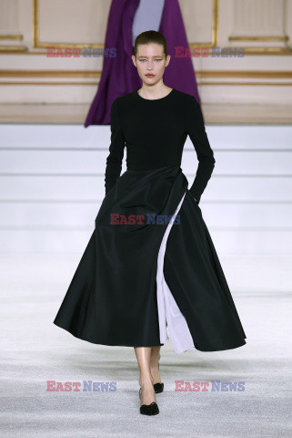 Carolina Herrera LB