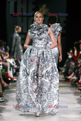 Naeem Khan LB