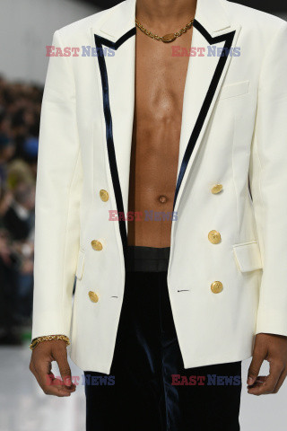 DSquared2 details