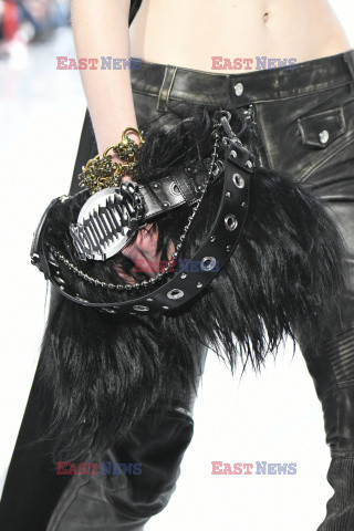 DSquared2 details