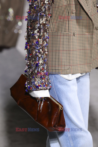 Dries Van Noten details