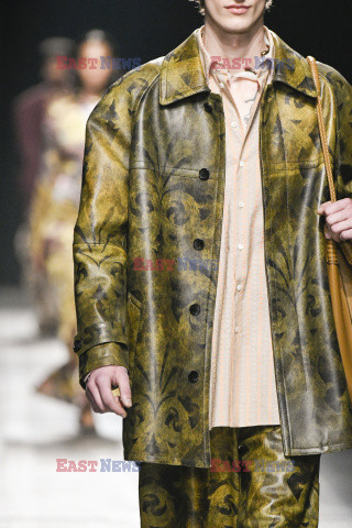 Etro details