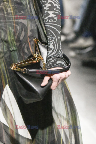 Etro details