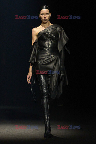 Mugler