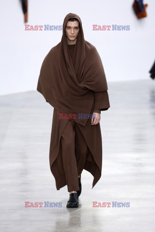 Issey Miyake LB