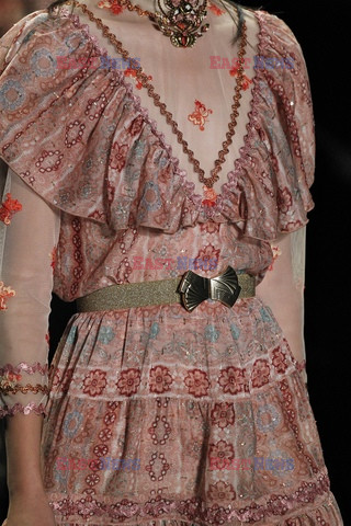 Anna Sui details