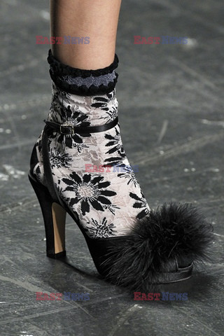 Anna Sui details