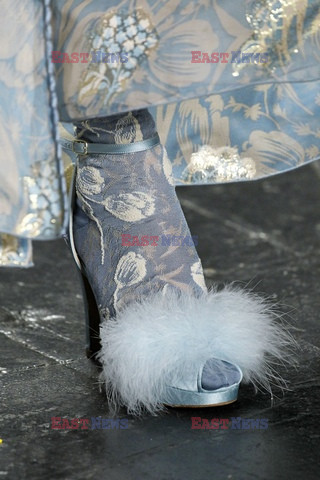 Anna Sui details