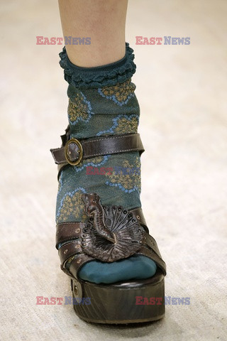 Anna Sui details