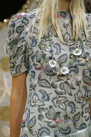 Anna Sui details