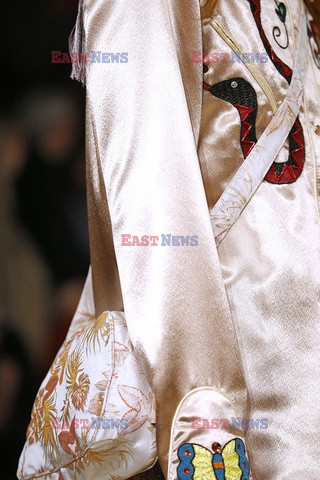 Anna Sui details