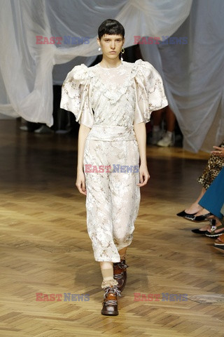 Preen LB