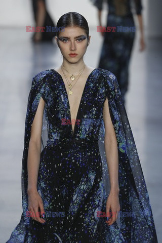 Tadashi Shoji