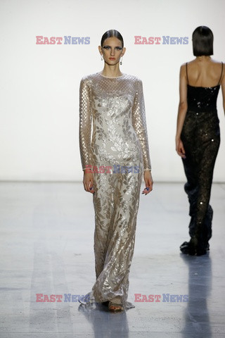 Tadashi Shoji