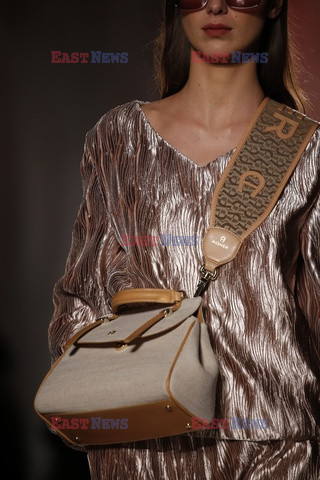 Aigner details