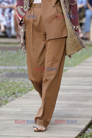 Etro details