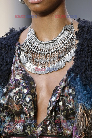 Etro details