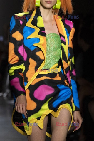 Jeremy Scott details detale