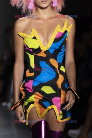 Jeremy Scott details detale