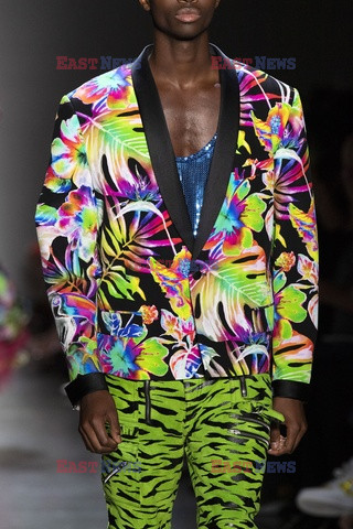 Jeremy Scott details detale