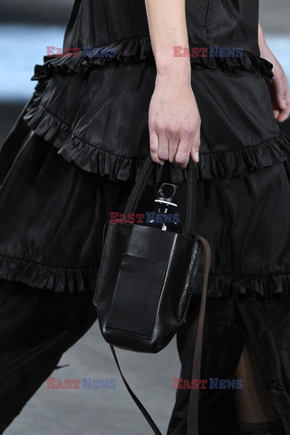 Preen details