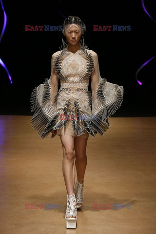 Iris Van Herpen LB