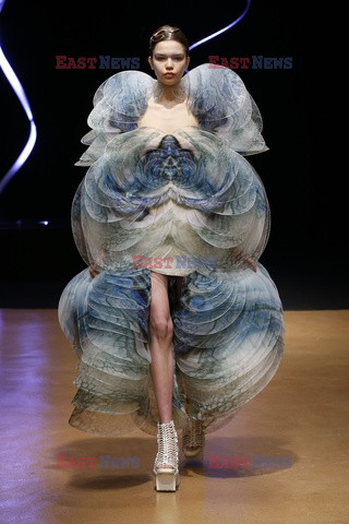 Iris Van Herpen LB