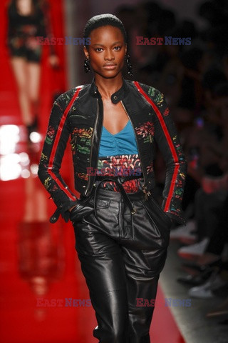 DSQUARED2