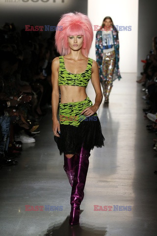 Jeremy Scott LB