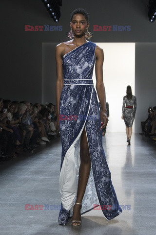 Tadashi Shoji