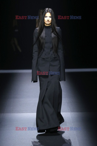 Vera Wang LB